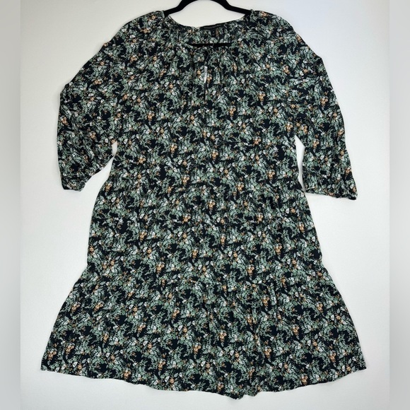 NWT Banana Republic Ditsy Floral Print Tiered Swing Dress Womens Size Small - Picture 3 of 10